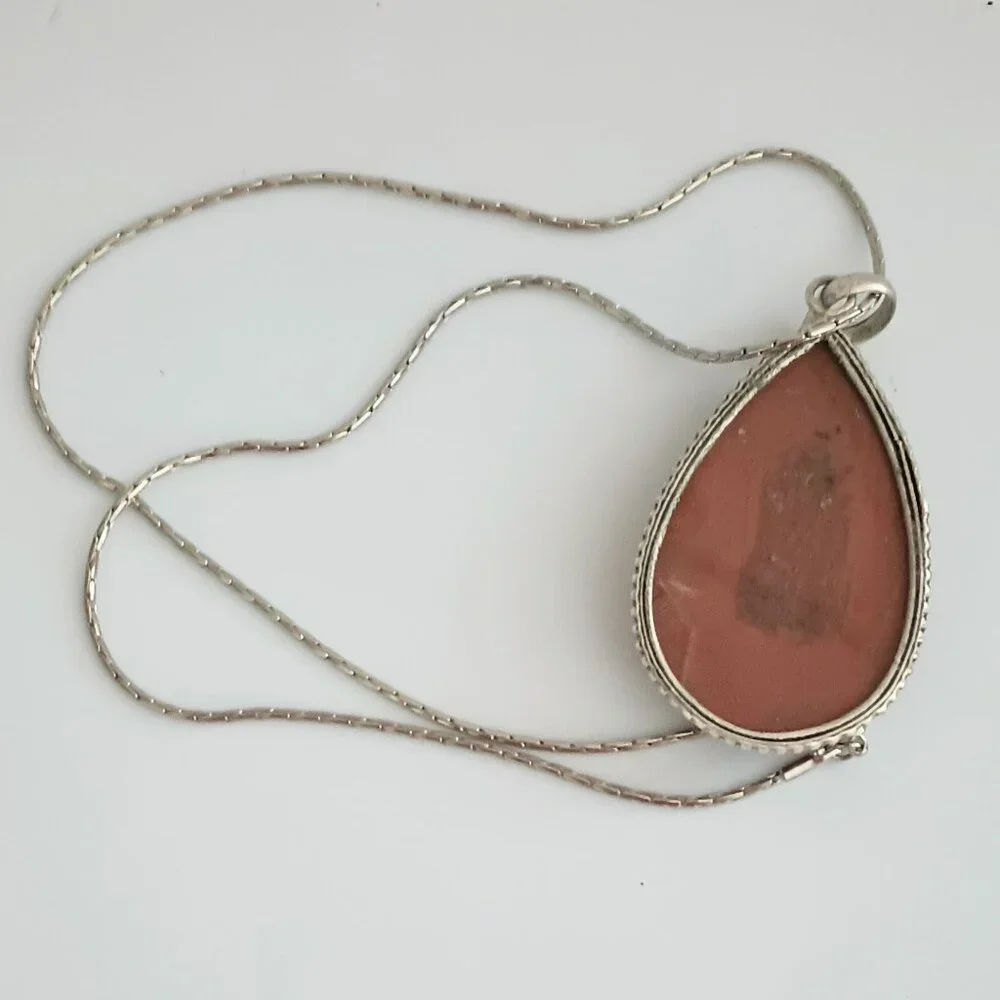 Vtg Teardrop Sandstone Necklace 17